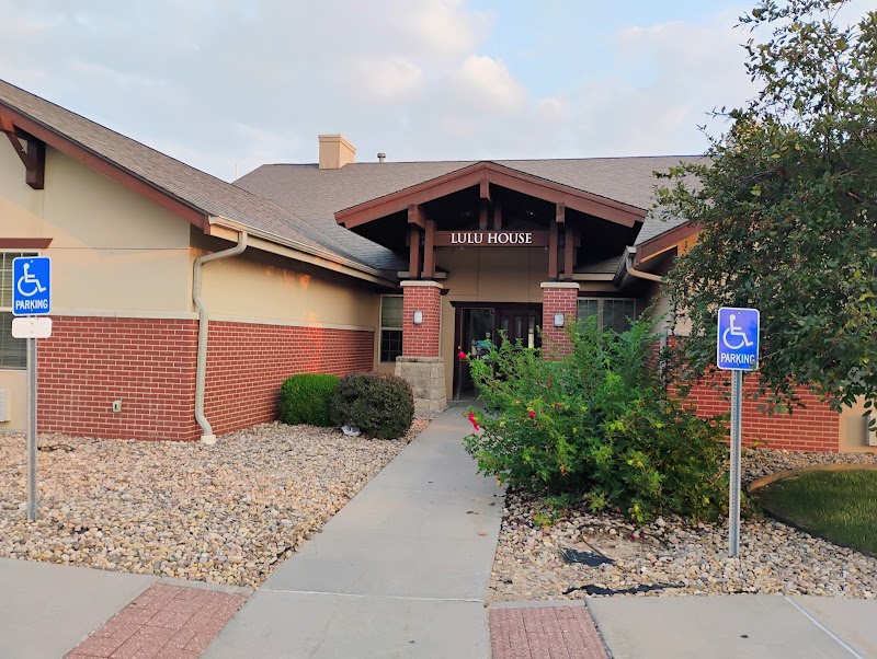 FAMILY HEALTH & REHABILITATION CENTER nursing home in WICHITA, KS - Photo 3 of 5