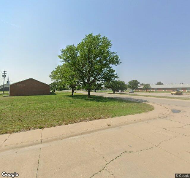 MEDICALODGES GREAT BEND nursing home in GREAT BEND, KS - Photo 4 of 5