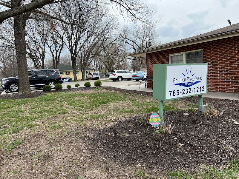 BRIGHTON PLACE WEST nursing home in TOPEKA, KS - Photo 3 of 5