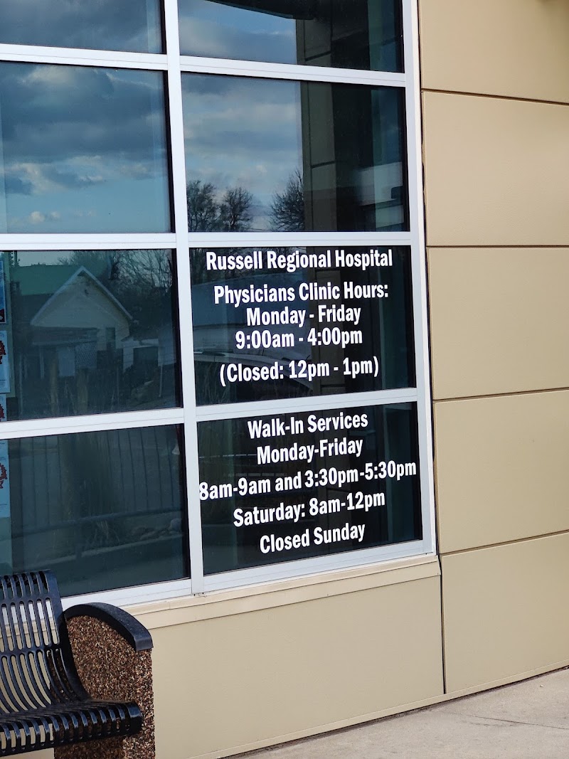 RUSSELL REGIONAL HOSPITAL LTCU nursing home in RUSSELL, KS - Photo 4 of 5