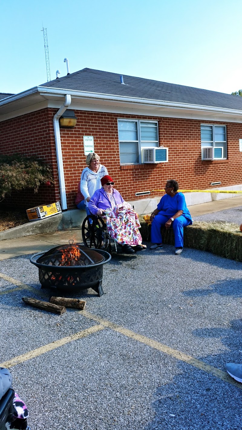 SPRING CREEK POST-ACUTE REHABILITATION CENTER nursing home in MURRAY, KY - Photo 4 of 5