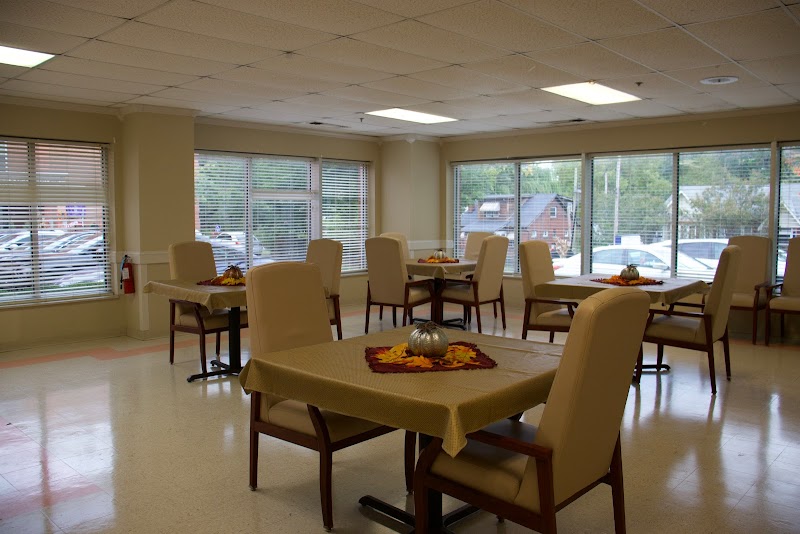 HIGHLANDS NURSING AND REHABILITATION nursing home in LOUISVILLE, KY - Photo 5 of 5