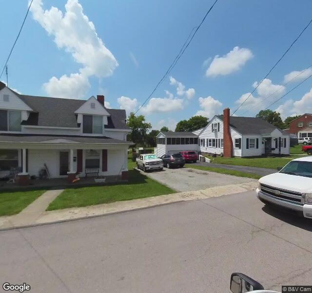 LANDMARK OF LANCASTER REHABILITATION AND NURSING C nursing home in LANCASTER, KY - Photo 2 of 2