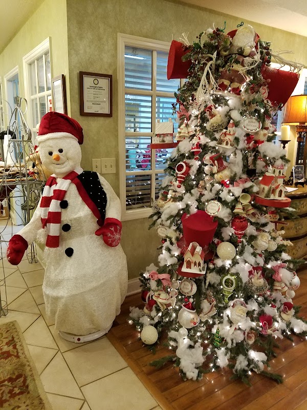 KNOTT COUNTY HEALTH AND REHABILITATION CENTER nursing home in HINDMAN, KY - Photo 1 of 8