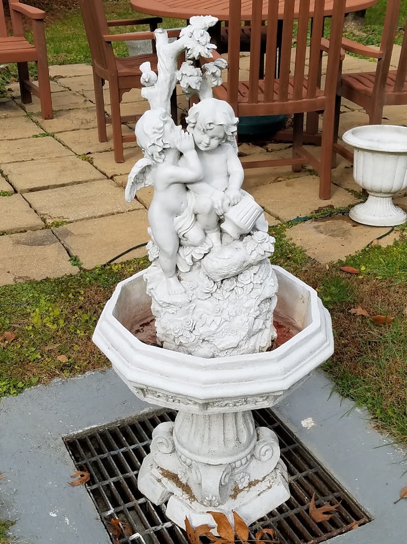 KNOTT COUNTY HEALTH AND REHABILITATION CENTER nursing home in HINDMAN, KY - Photo 5 of 8