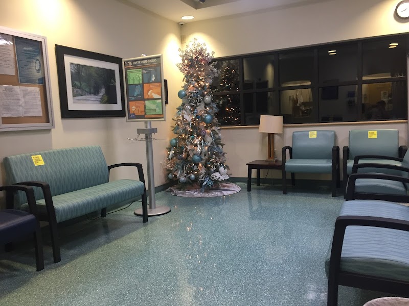 Rockcastle Regional Hospital and Respiratory Care nursing home in Mount Vernon, KY - Photo 3 of 9