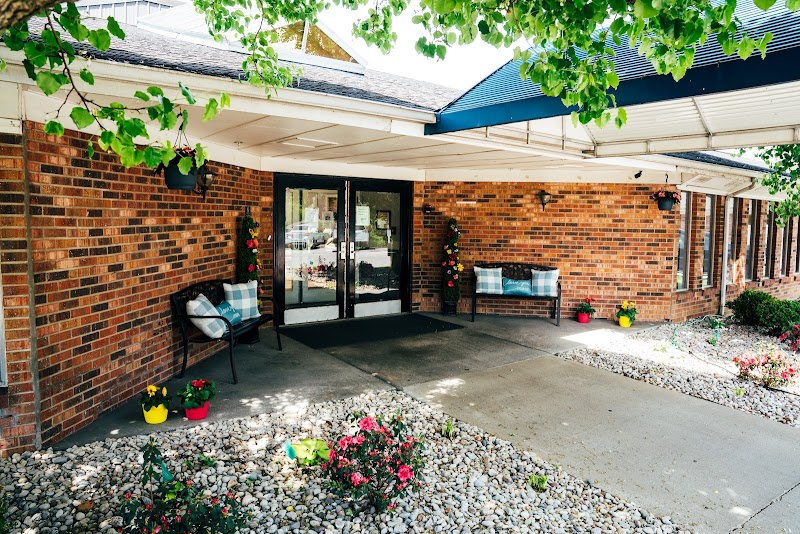 FRANKFORT TRAILS nursing home in FRANKFORT, KY - Photo 2 of 5