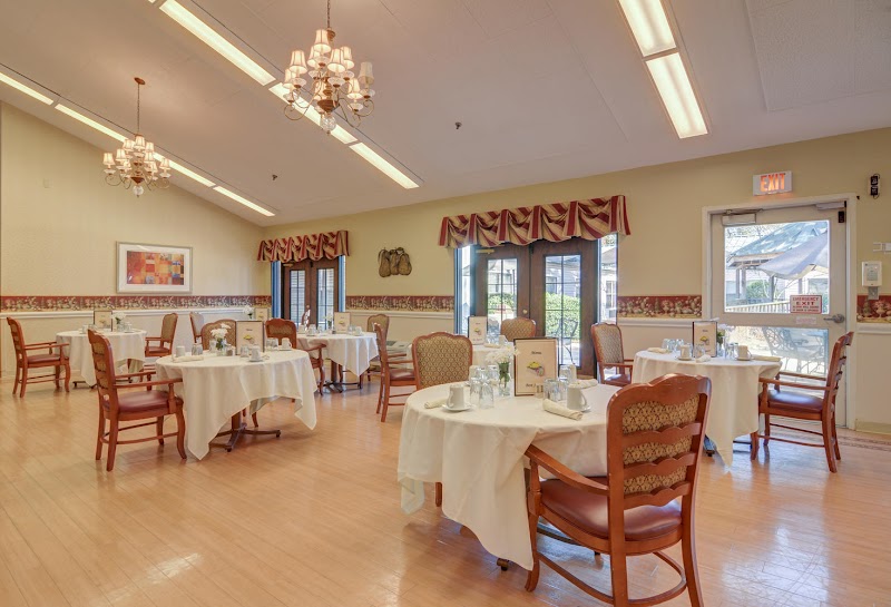 Louisville East Post Acute nursing home in Louisville, KY - Photo 5 of 5