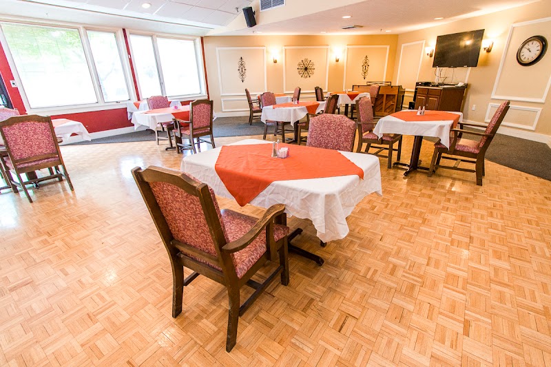 Signature Healthcare at North Hardin Rehab & Welln nursing home in Radcliff, KY - Photo 2 of 5