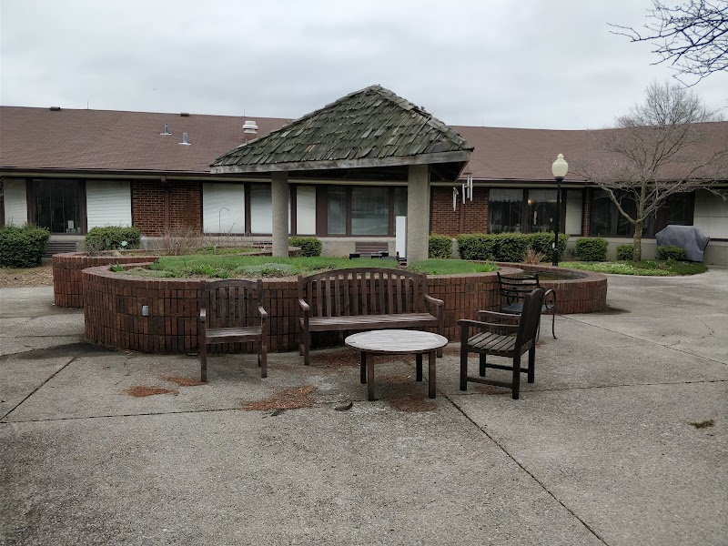 Signature Healthcare at North Hardin Rehab & Welln nursing home in Radcliff, KY - Photo 5 of 5