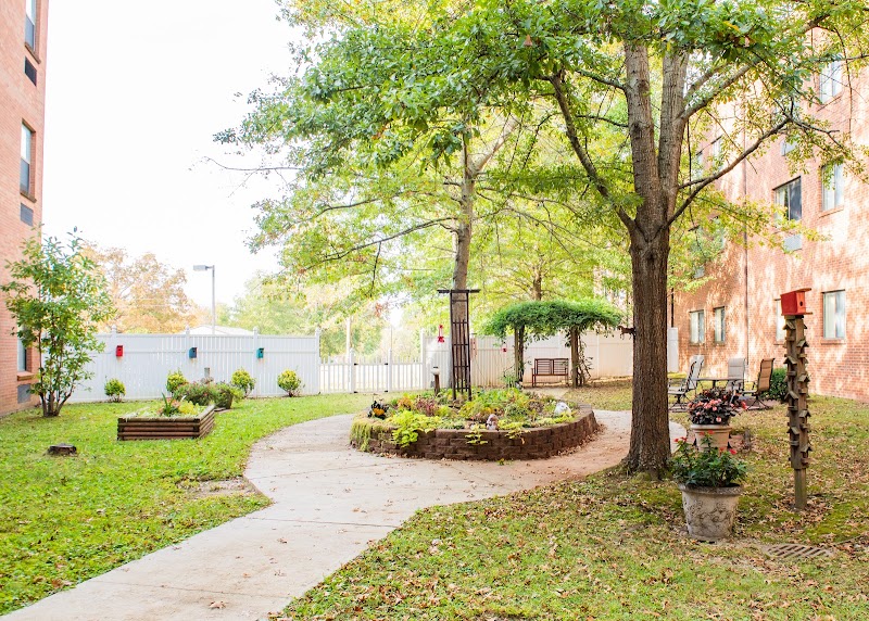 Christian Health Center nursing home in Corbin, KY - Photo 3 of 10