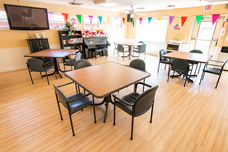 ROCKCASTLE HEALTH AND REHABILITATION CENTER nursing home in BRODHEAD, KY - Photo 5 of 5