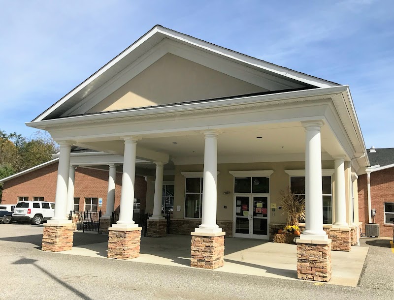 Carter Nursing and Rehabilitation nursing home in Grayson, KY - Photo 2 of 5