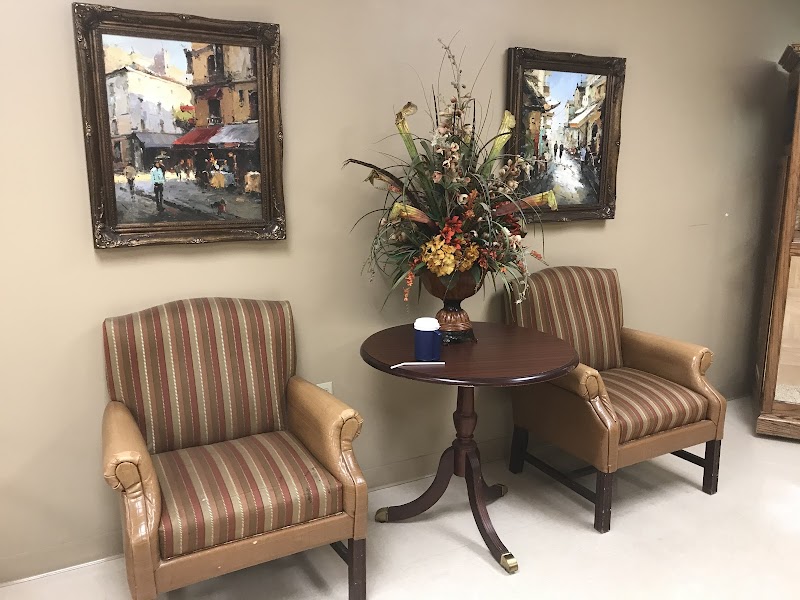 Carter Nursing and Rehabilitation nursing home in Grayson, KY - Photo 3 of 5