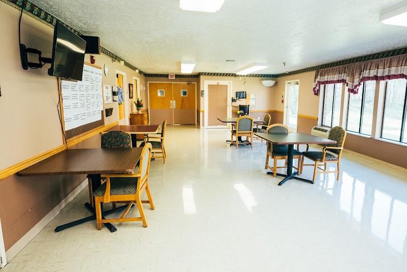 Green River Trails nursing home in Greensburg, KY - Photo 3 of 5