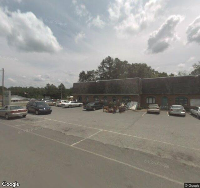 Lake Way Rehabilitation and Healthcare Center nursing home in Benton, KY - Photo 5 of 5