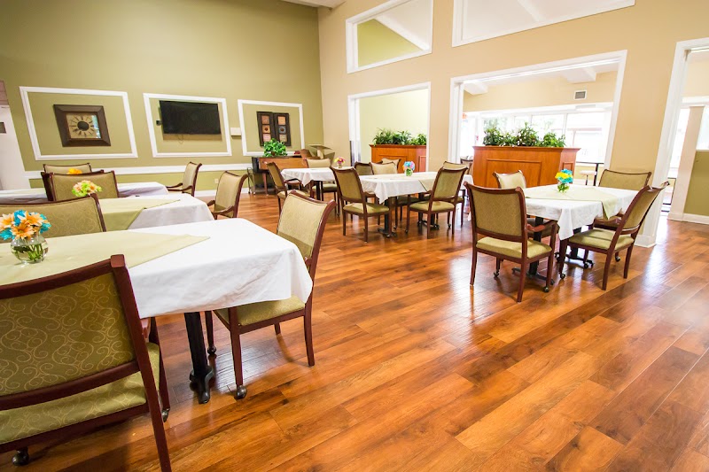 Signature Healthcare at Summerfield Rehab & Wellne nursing home in Louisville, KY - Photo 4 of 5