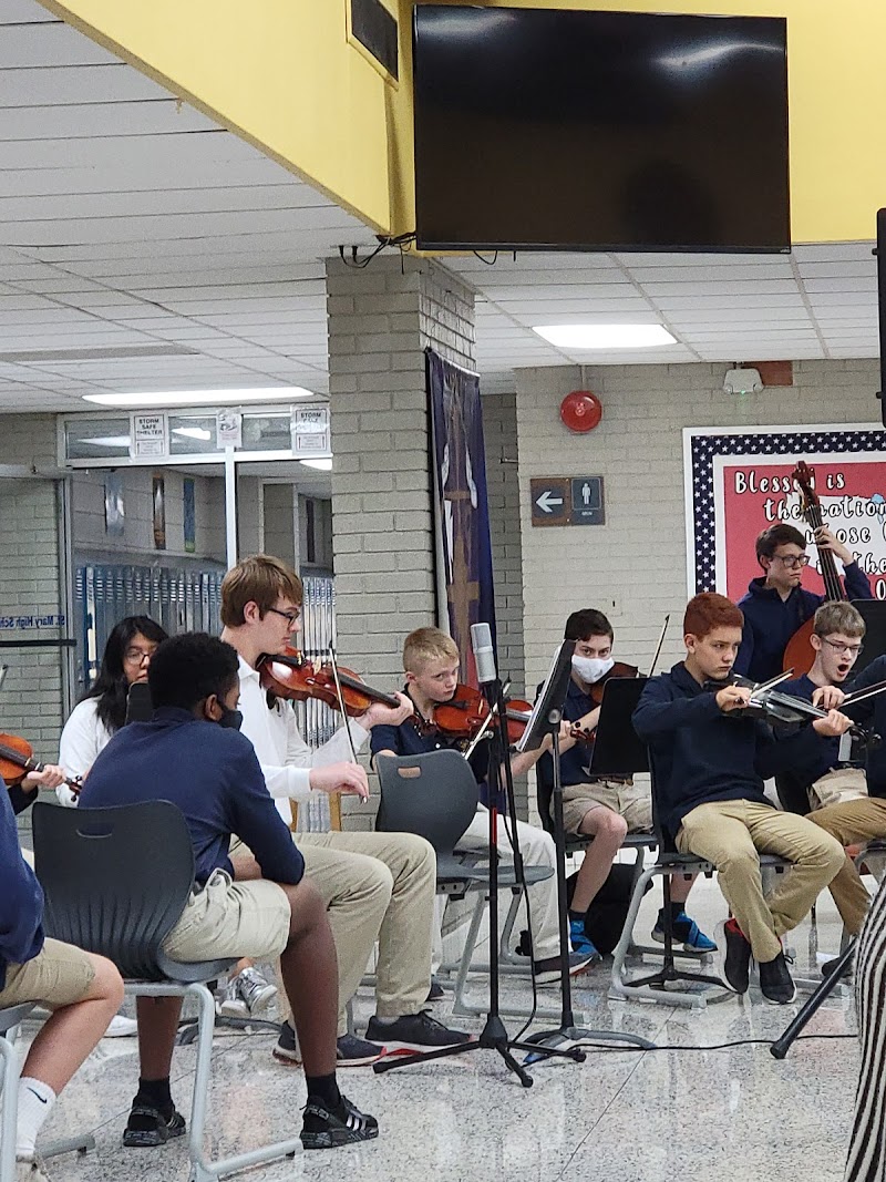 STONECREEK HEALTH AND REHABILITATION nursing home in PADUCAH, KY - Photo 5 of 5