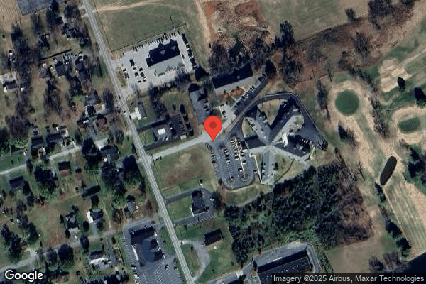 Creekwood Nursing & Rehabilitation nursing home in Russellville, KY - Photo 1 of 3