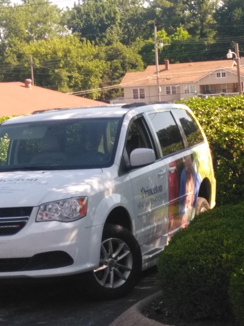 PRINCETON NURSING & REHABILITATION nursing home in PRINCETON, KY - Photo 3 of 5