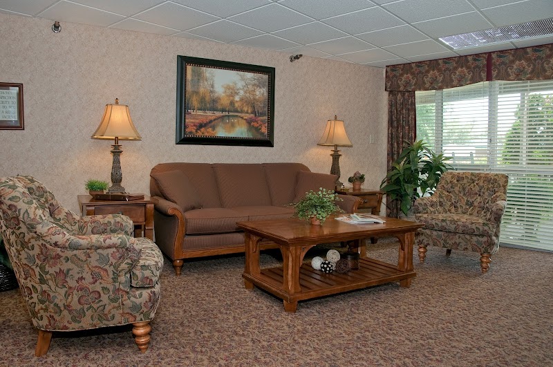 LIFE CARE CENTER OF LA CENTER nursing home in LA CENTER, KY - Photo 5 of 10