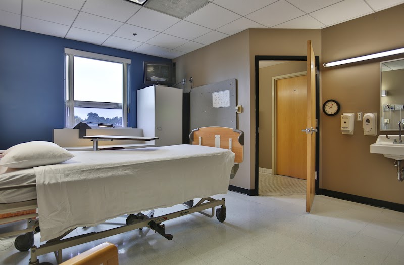 KINDRED HOSPITAL - LOUISVILLE nursing home in LOUISVILLE, KY - Photo 3 of 5