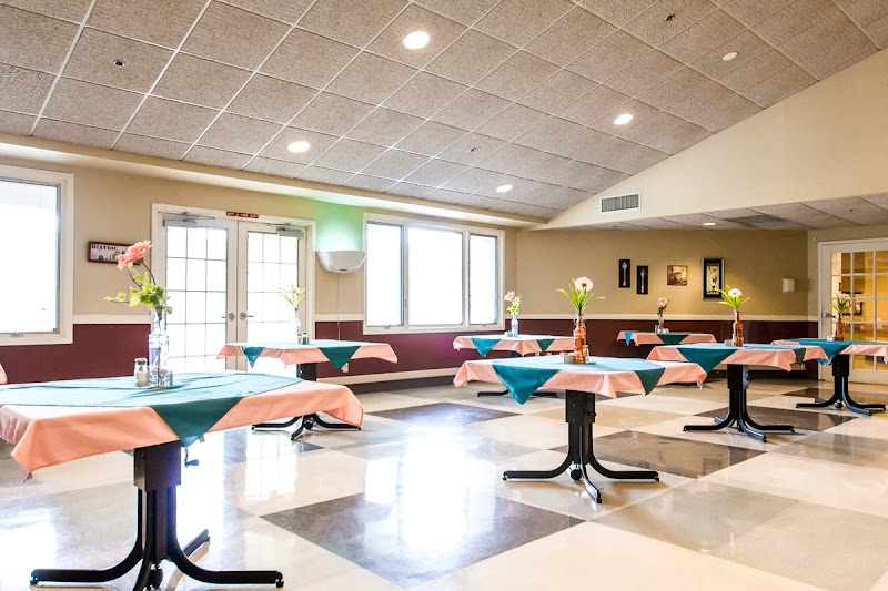 Signature Healthcare of Hart County Rehab & Wellne nursing home in Horse Cave, KY - Photo 3 of 10