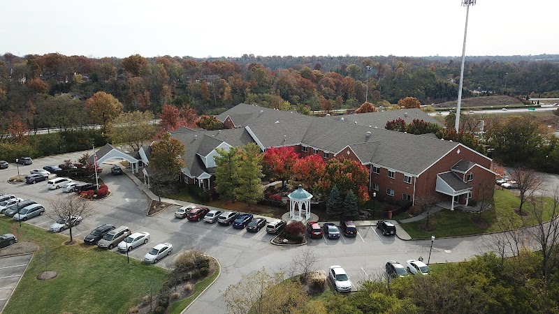 HIGHLANDSPRING OF FT THOMAS nursing home in Fort Thomas, KY - Photo 4 of 5