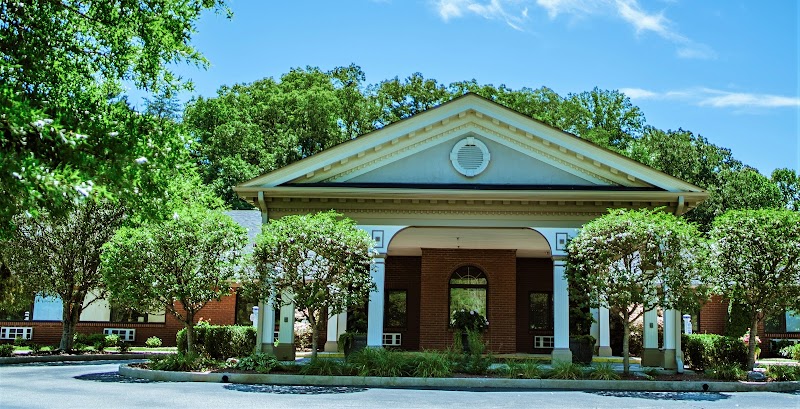 Woodland Oaks nursing home in Ashland, KY - Photo 2 of 4