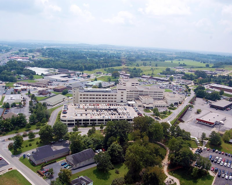 LAKE CUMBERLAND REGIONAL HOSPITAL SCU nursing home in SOMERSET, KY - Photo 3 of 10