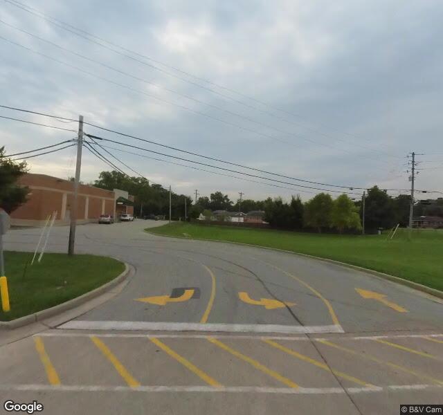 KENSINGTON NURSING AND REHABILITATION CENTER nursing home in ELIZABETHTOWN, KY - Photo 2 of 2