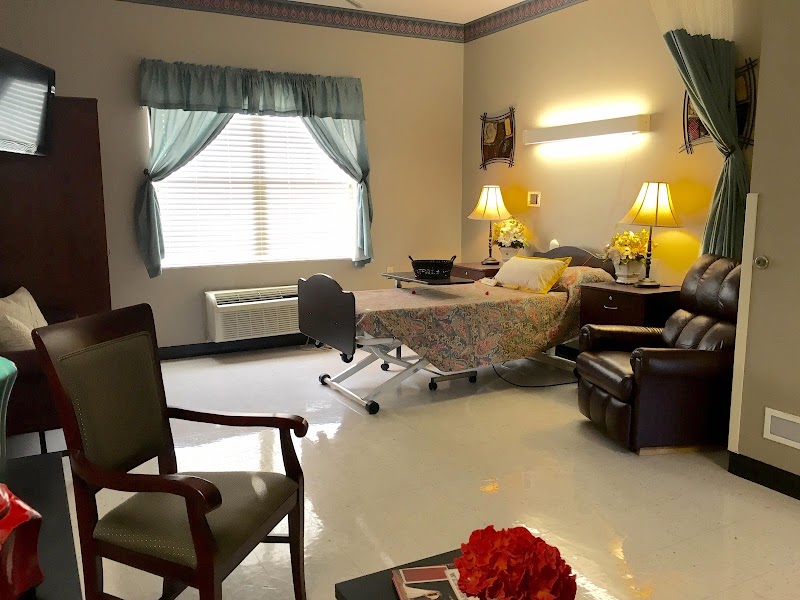 WOODCREST NURSING AND REHABILITATION CENTER nursing home in ELSMERE, KY - Photo 3 of 10