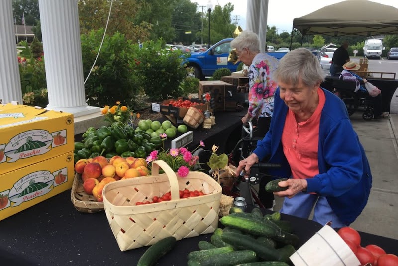 Westport Place Health Campus nursing home in Louisville, KY - Photo 4 of 5