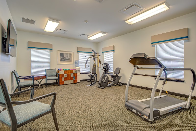 FOREST SPRINGS HEALTH CAMPUS nursing home in LOUISVILLE, KY - Photo 4 of 9