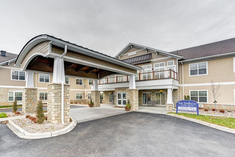 The Springs at Stony Brook nursing home in Louisville, KY - Photo 2 of 10