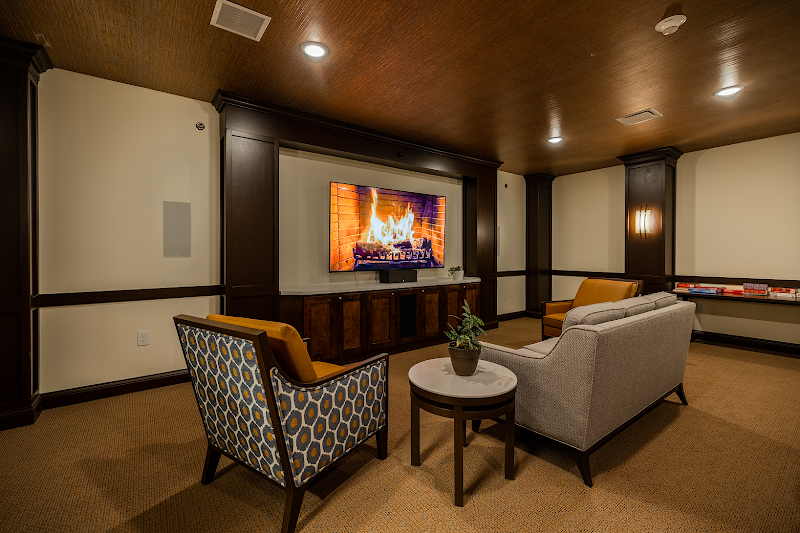 THE SPRINGS AT OLDHAM RESERVE nursing home in LA GRANGE, KY - Photo 3 of 5