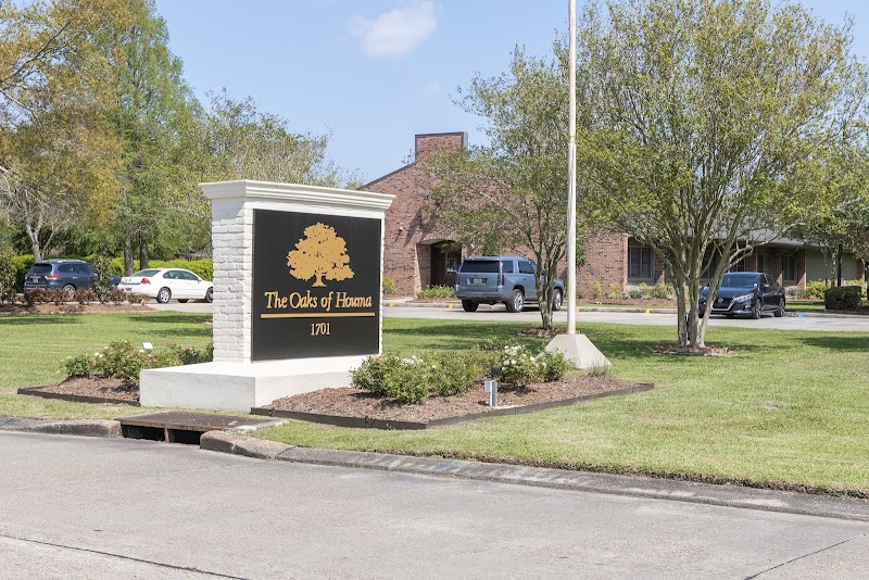THE OAKS OF HOUMA nursing home in HOUMA, LA - Photo 2 of 5
