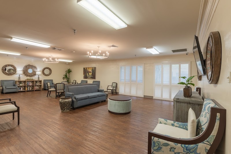 THE OAKS OF HOUMA nursing home in HOUMA, LA - Photo 3 of 5