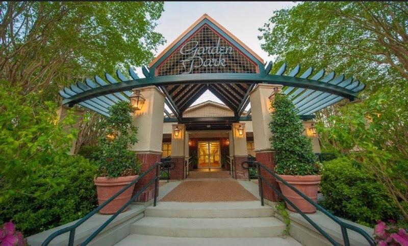 GARDEN PARK NURSING & REHAB CTR, LLC nursing home in SHREVEPORT, LA - Photo 2 of 10