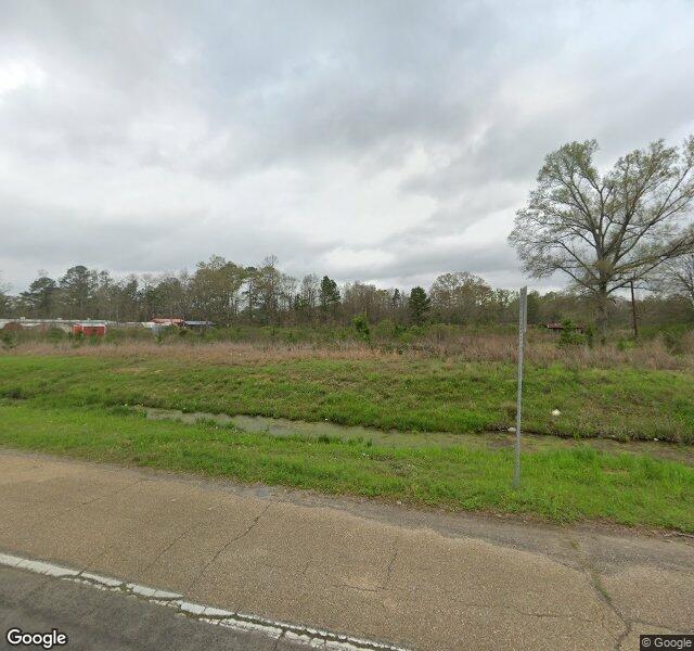 The Lodge at Tangi Pines nursing home in Amite, LA - Photo 2 of 3