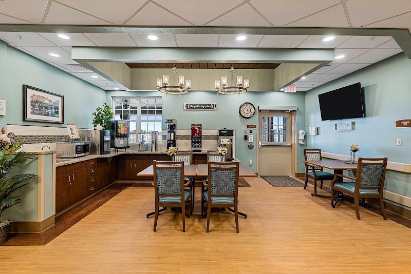 OLD BROWNLEE COMMUNITY CARE CENTER nursing home in BOSSIER CITY, LA - Photo 3 of 10