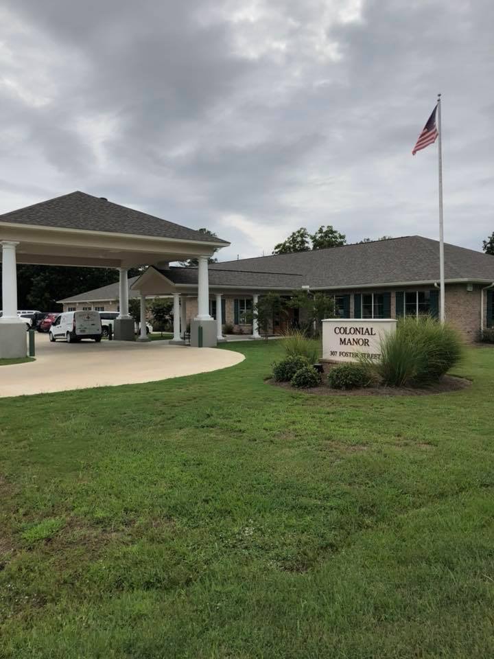 COLONIAL MANOR NURSING & REHABILITATION HOME nursing home in RAYVILLE, LA - Photo 2 of 5