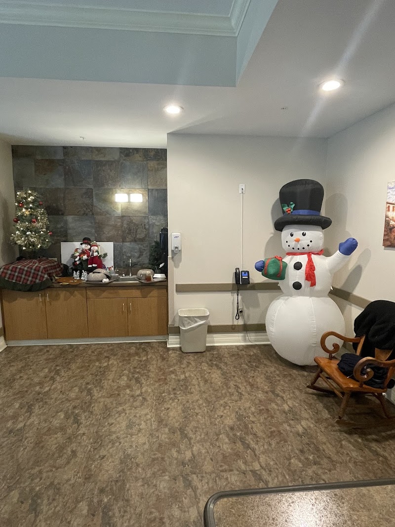 COLONIAL MANOR NURSING & REHABILITATION HOME nursing home in RAYVILLE, LA - Photo 4 of 5