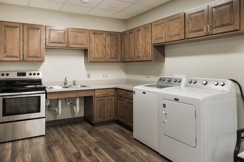 LAKE CHARLES CARE CENTER nursing home in LAKE CHARLES, LA - Photo 4 of 5