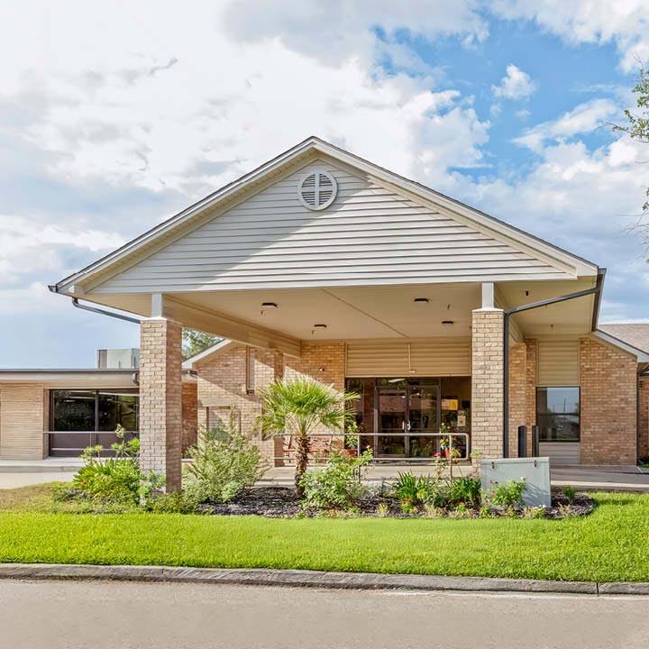 ROSEWOOD NURSING CENTER nursing home in LAKE CHARLES, LA - Photo 2 of 5