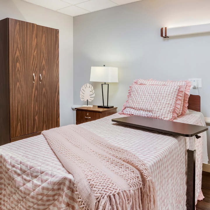 ROSEWOOD NURSING CENTER nursing home in LAKE CHARLES, LA - Photo 3 of 5