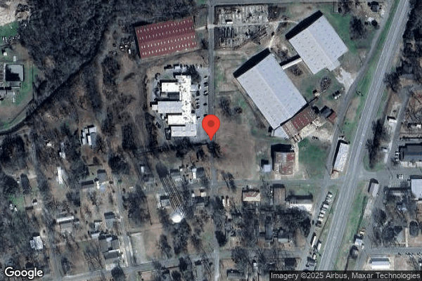 Carroll Health and Rehab LLC nursing home in Oak Grove, LA - Photo 1 of 5