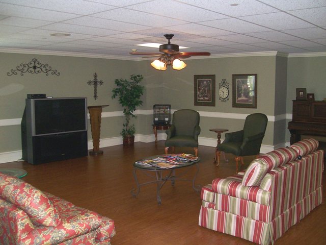 Capitol House Nursing and Rehab Center nursing home in Baton Rouge, LA - Photo 4 of 5