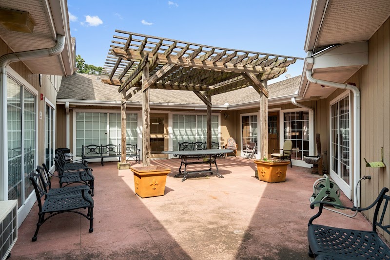 SOUTHERN HILLS HEALTHCARE AND REHABILITATION nursing home in SHREVEPORT, LA - Photo 5 of 5