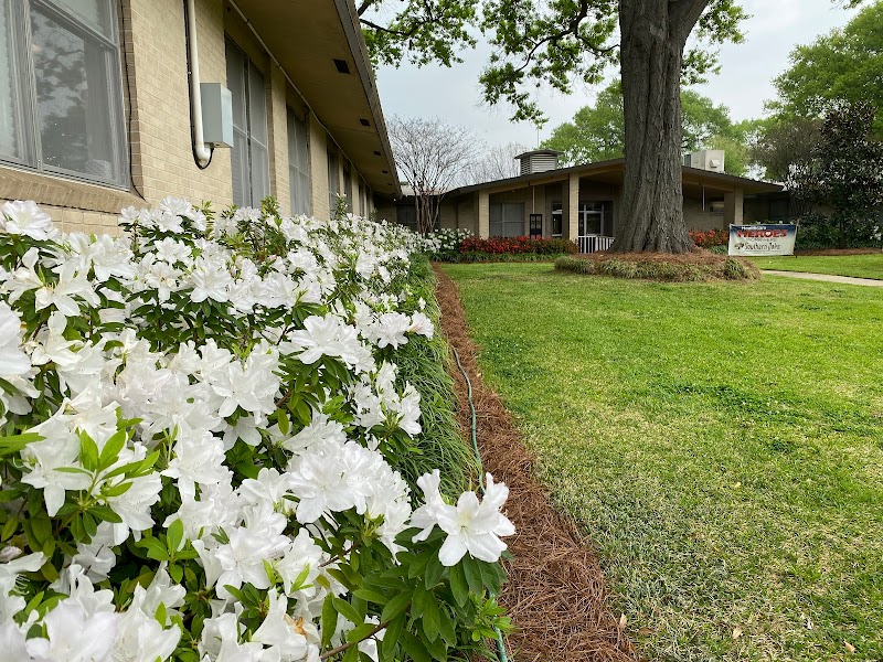 Southern Oaks Nursing & Rehabilitation Center nursing home in Shreveport, LA - Photo 2 of 5